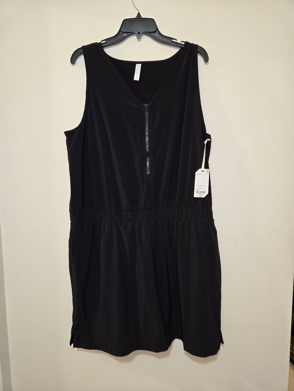 Athleta Journey Romper in black, Size XL